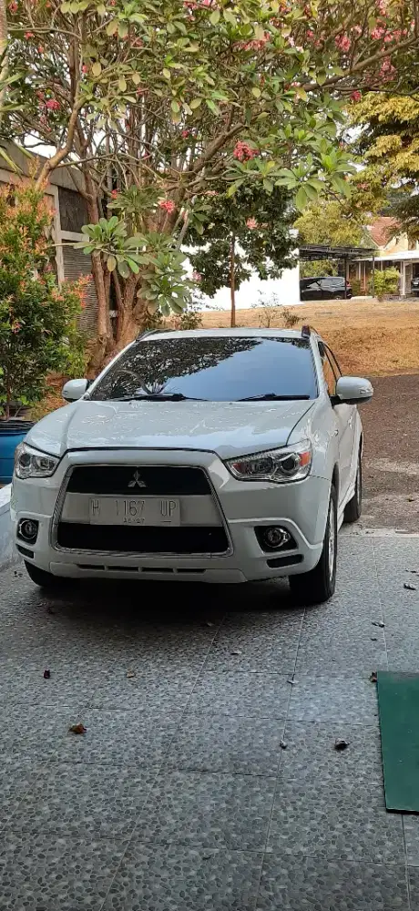 Mitsubishi Outlander GLS sport 2012