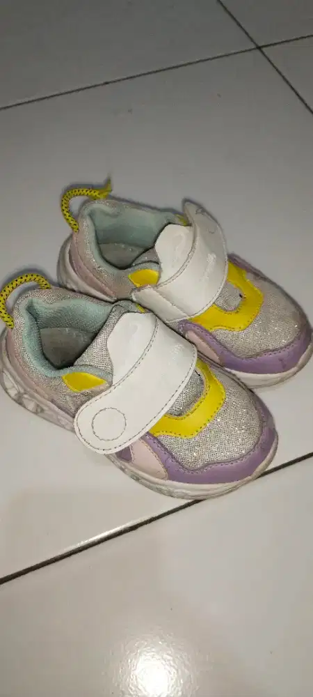 sepatu anak 3 bayar 1 35k