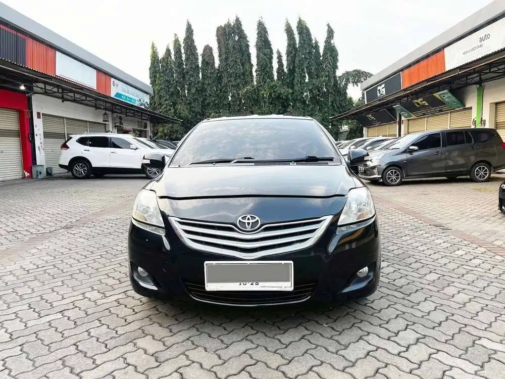 toyota vios (2011)