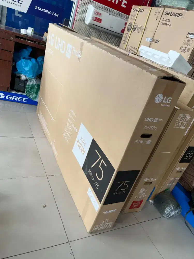LG 75 INC UT8050 4K HDR