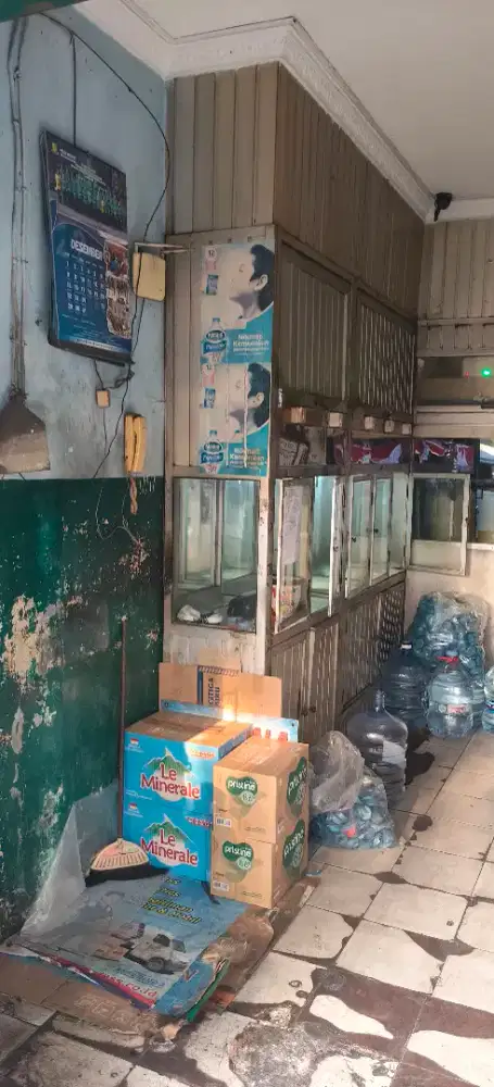 Disewakan toko depan walikota jakpus
