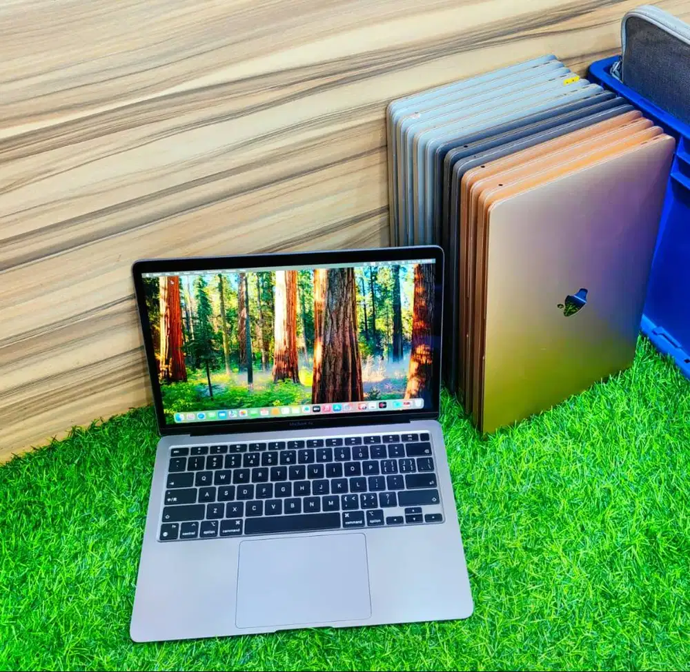 APPLE MACBOOK AIR 2020 M1 8/256 LAYAR 13 INCH *DC