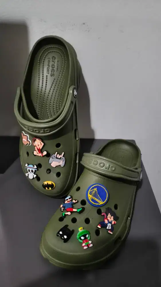 CROCS CLASSIC ARMY 1000% ORIGINAL