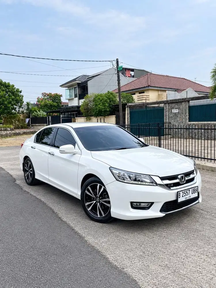 Honda Accord 2.4 Vtil 2014 Bensin