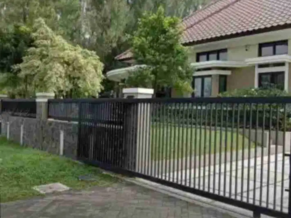 Dijual Rumah Siap Huni di Kota Baru Parahyangan KBP Jalan Lebar Ada Taman Bandung Tempo Dulu