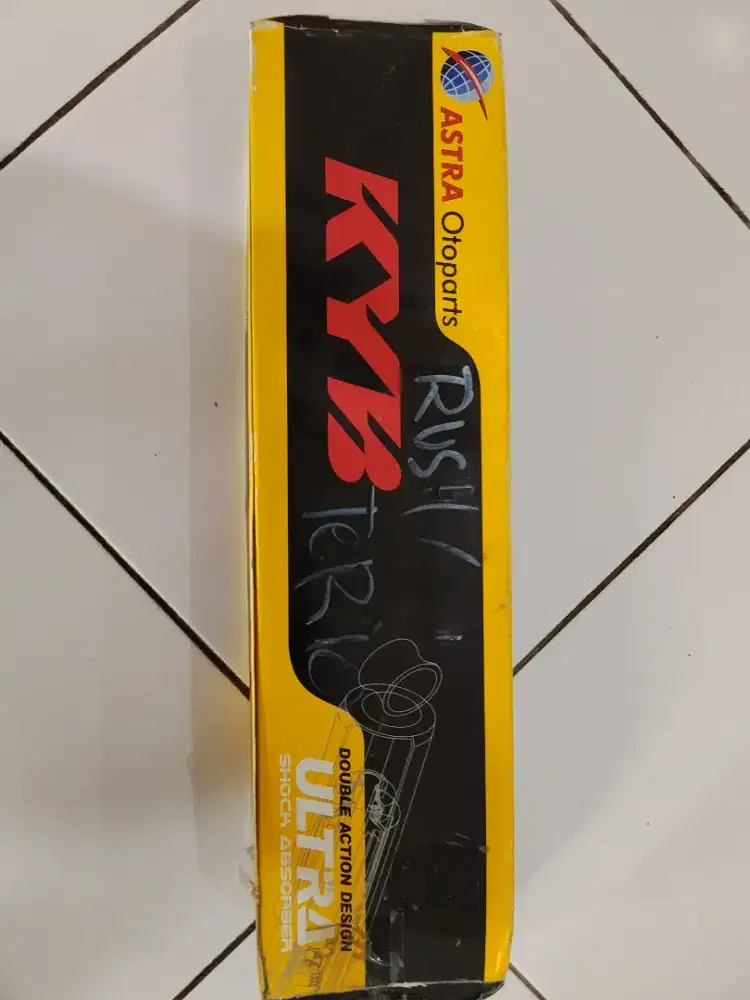 Shockbreaker Belakang KYB Ultra Rush / Terios / Avanza