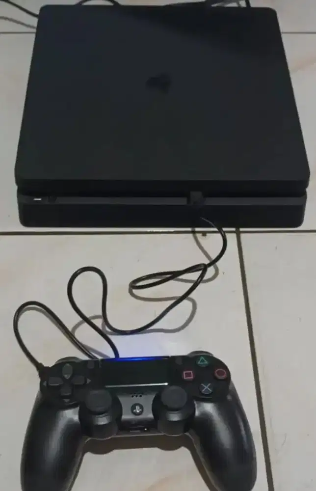PS4 slim He N 6.72