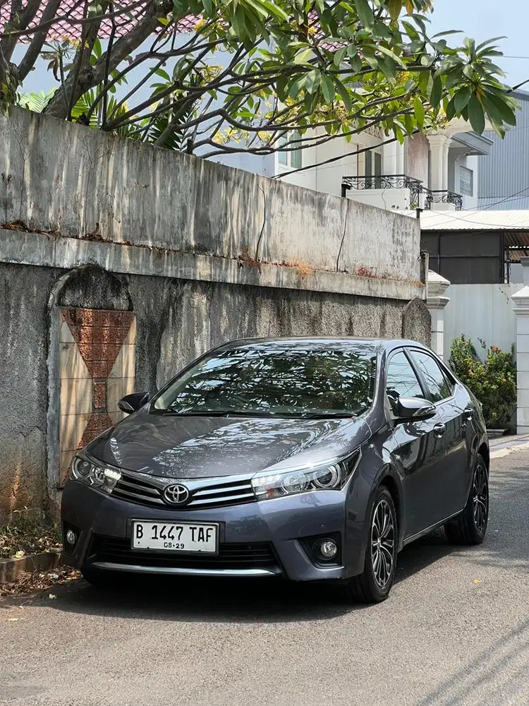 Toyota Corolla Altis V KM 80rb