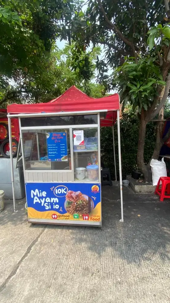 Jualan mie ayam gerobak