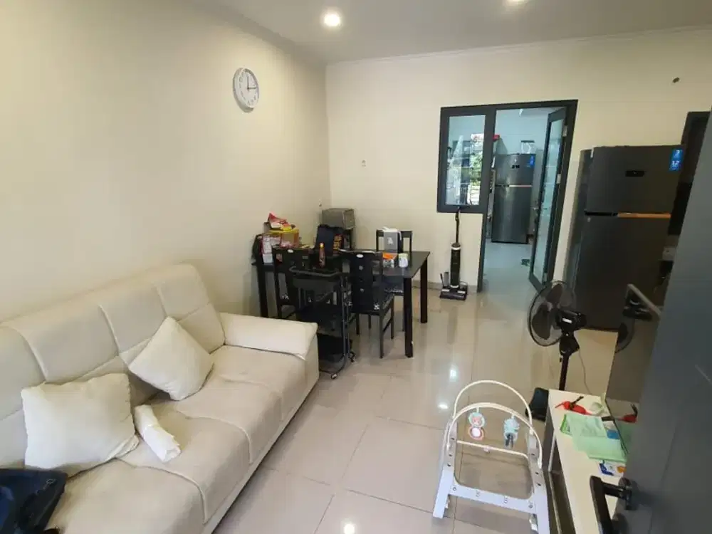 Dijual Rumah Rapi Siap Huni di Cluster Baroni  Gading Serpong, tangerang
