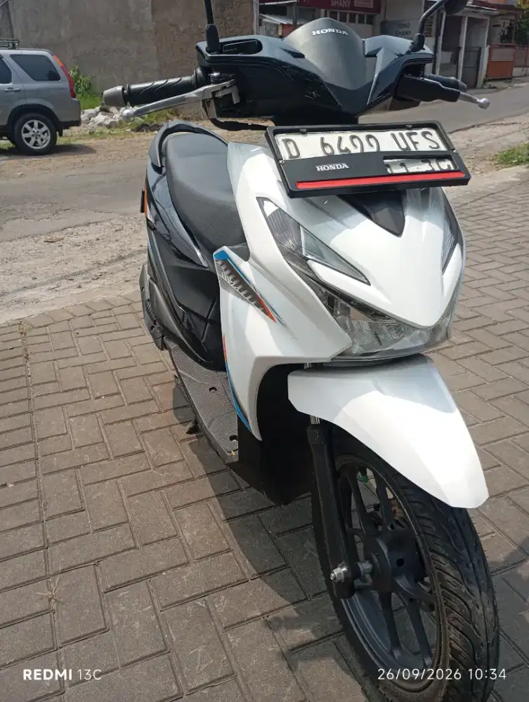 Honda beat putih2025
