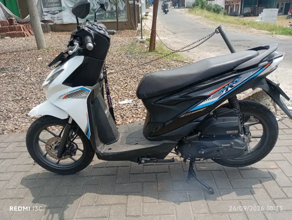 Honda beat putih2025