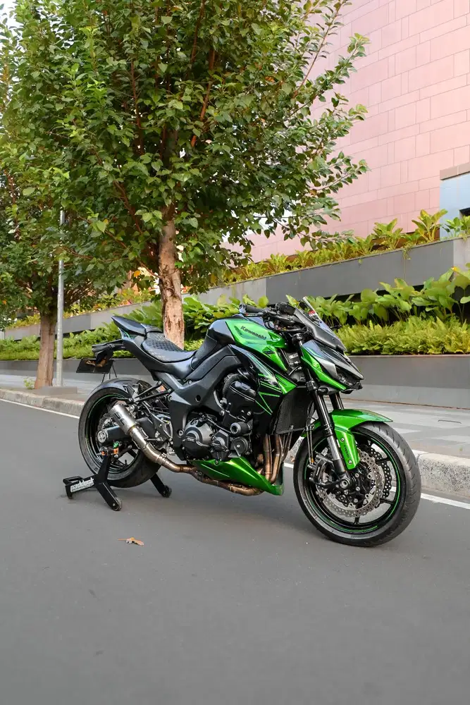 KAWASAKI Z1000 SUGOMI 2022 ABU-ABU  LIKE NEW
