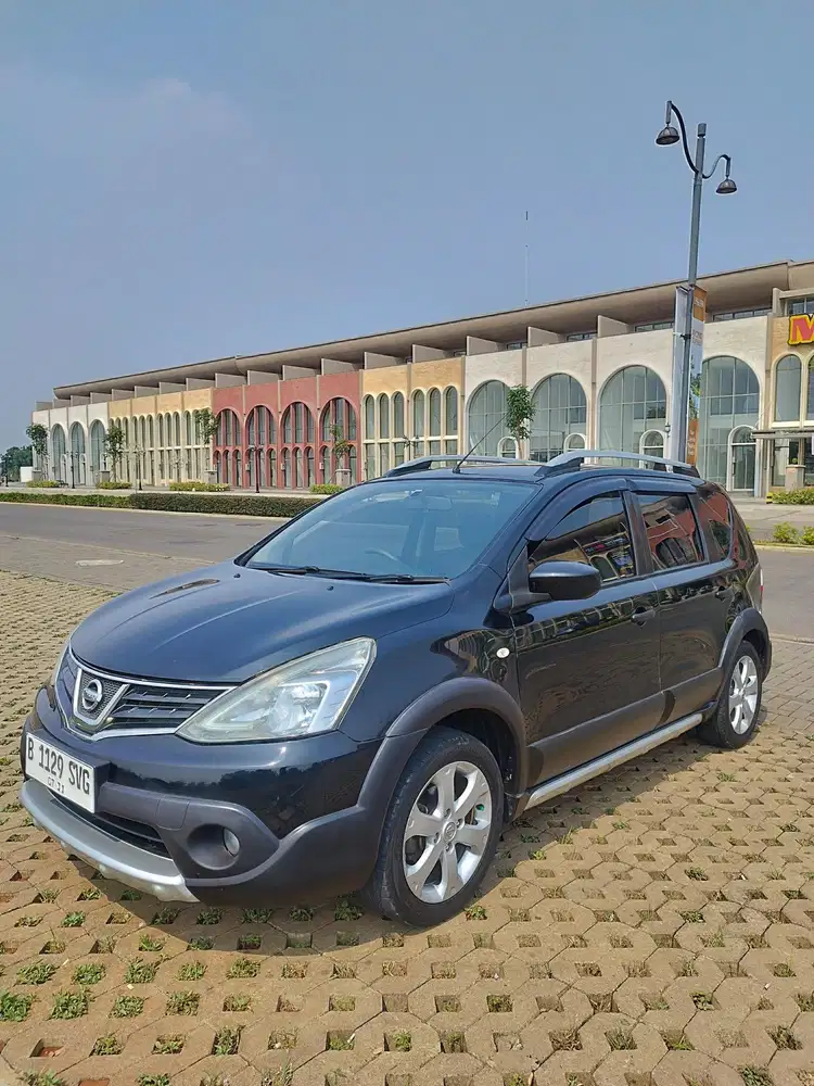 Terlaris! Nissan Livina Xgear 2013 1.5cc matic
