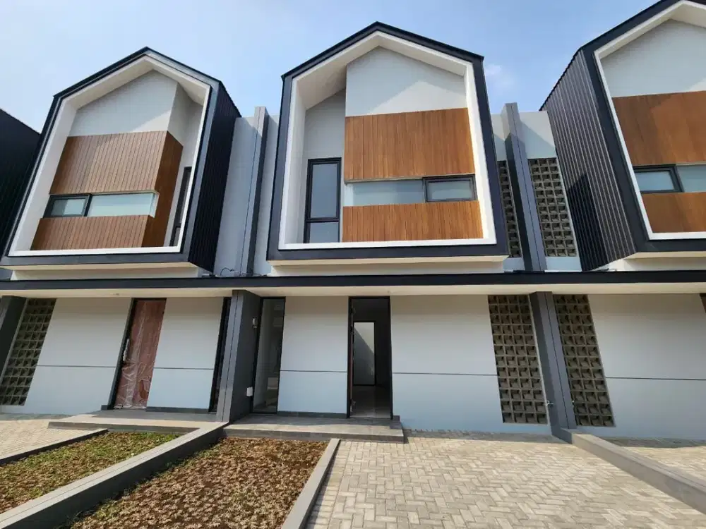 Dijual Rumah Baru 2 Lantai Samping Pasar Segar Taman Kopo Indah dekat Tol Kopo Margaasih Bandung