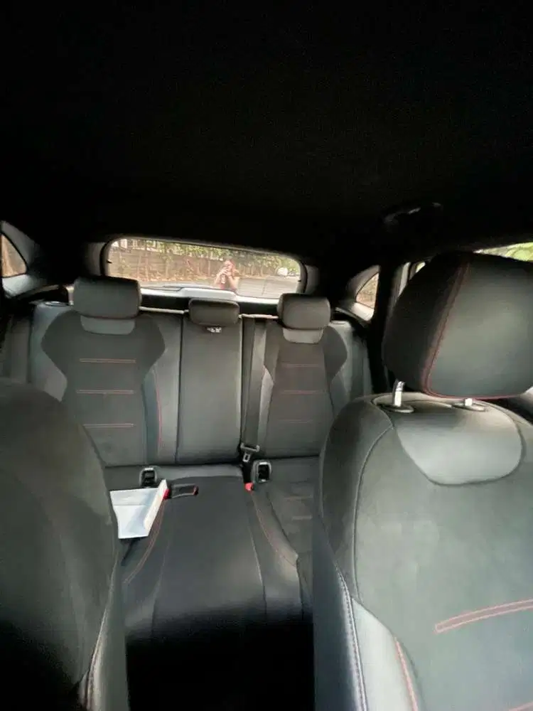 Mercedes-Benz CLA200 2023 Bensin