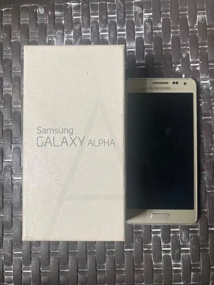 Samsung Galaxy Alpha