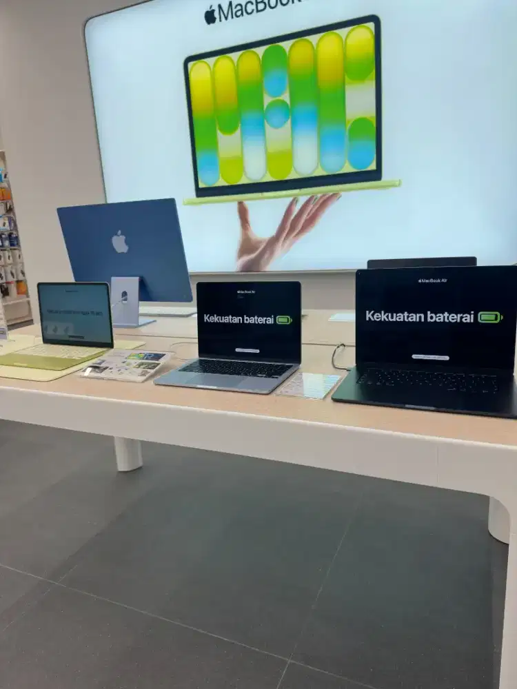 MACBOOK AIR M5 16/512 CASH&CREDIT BUNGA 0% 12 BULAN