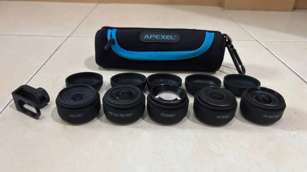 Apexel 5 in 1 Smartphone Lens Kit (APL-HD5V2) Bekas