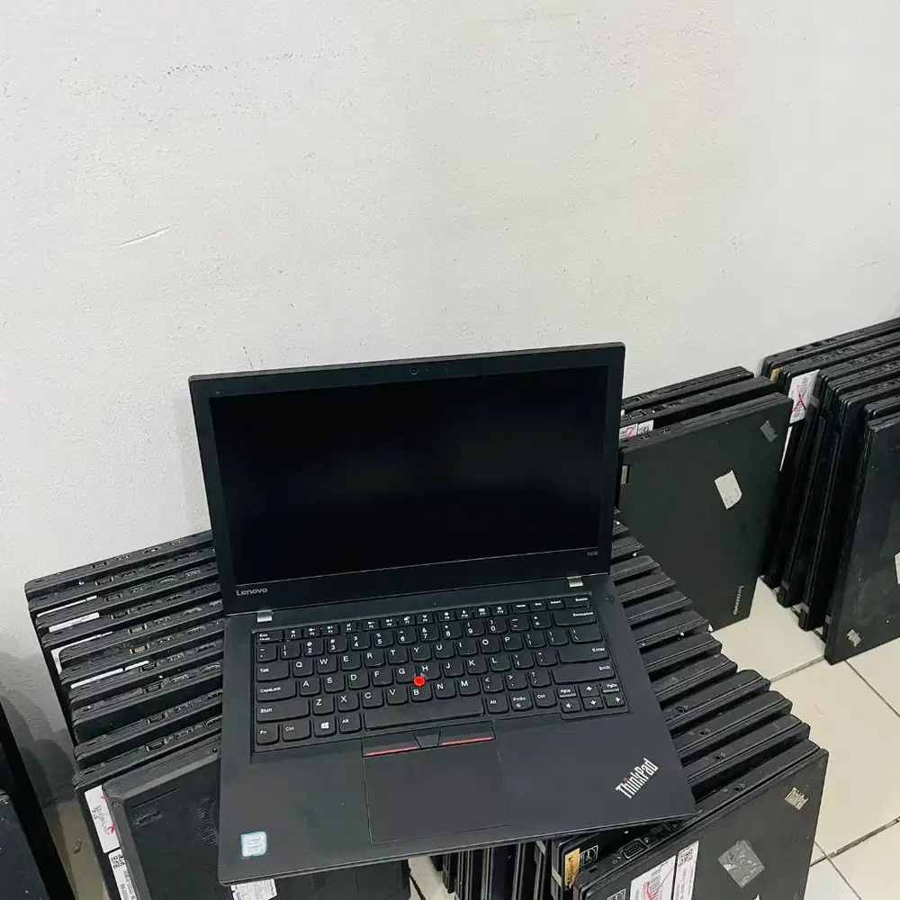 LENOVO THINKPAD T470 CORE I7 GEN7 8/256 LAYAR 14 INCH VGA *EC