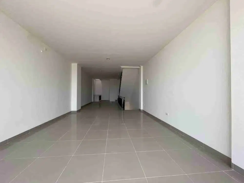 Jual Rukan La Riviera 3 Lantaii