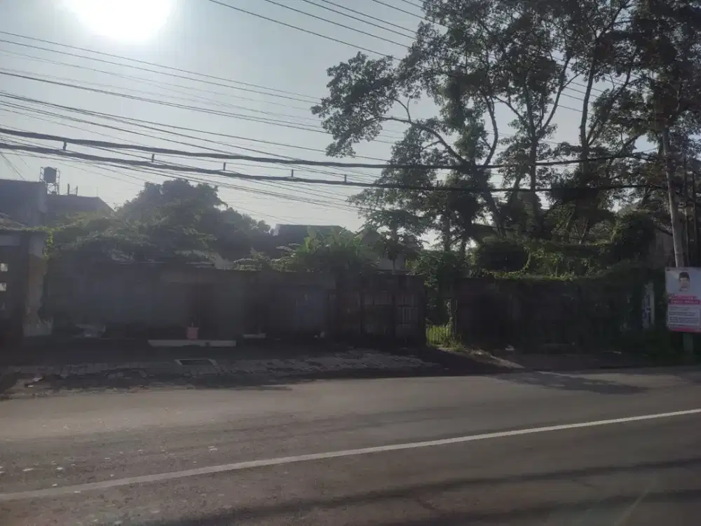 DIJUAL TANAH PINGGIR JALAN COCOK UNTUK TEMPAT USAHA LOKASI TENGAH KOTA