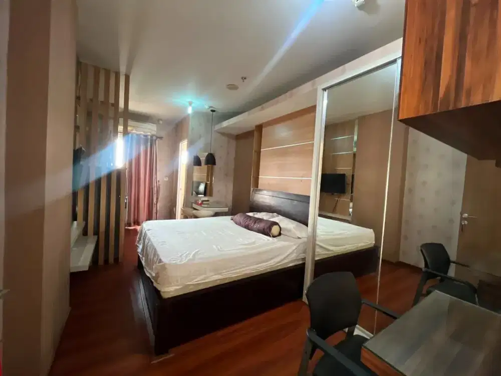 Disewakan Apartemen Oak Tower B Lantai 21 – 2 Bedroom Full Furnish, Lantai Tinggi, Siap Huni, Dekat Busway & Akses Kelapa Gading, Pulo Gadung