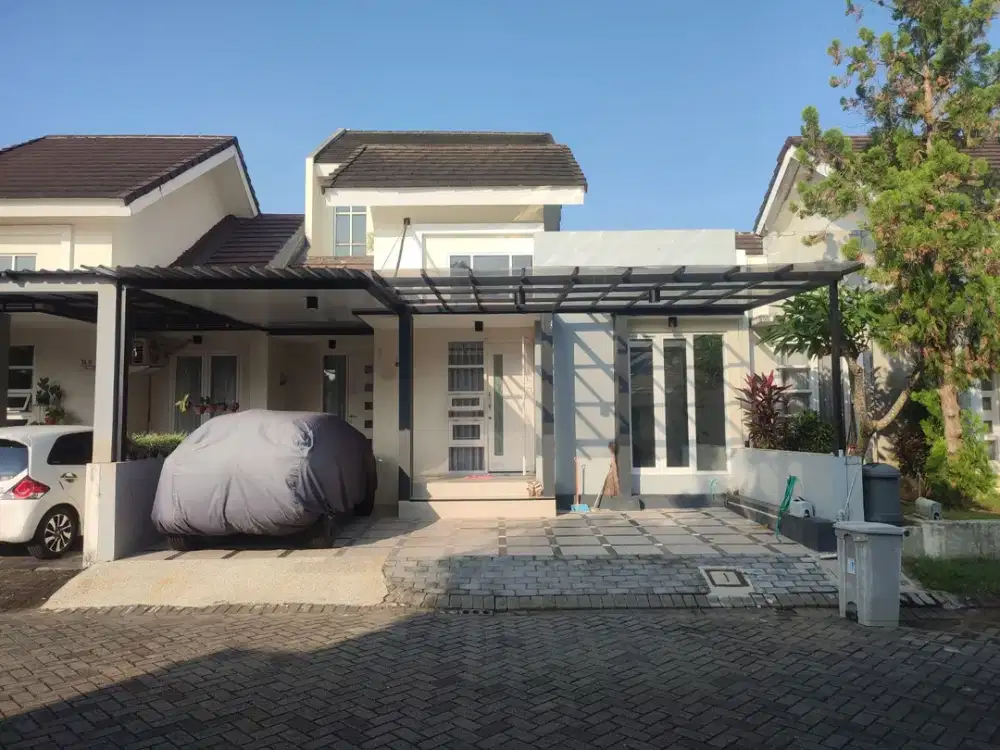 DIJUAL RUMAH BANGUNAN MINIMALIS MODERN 2 LANTAI DEKAT TRANSMALL JEMBER