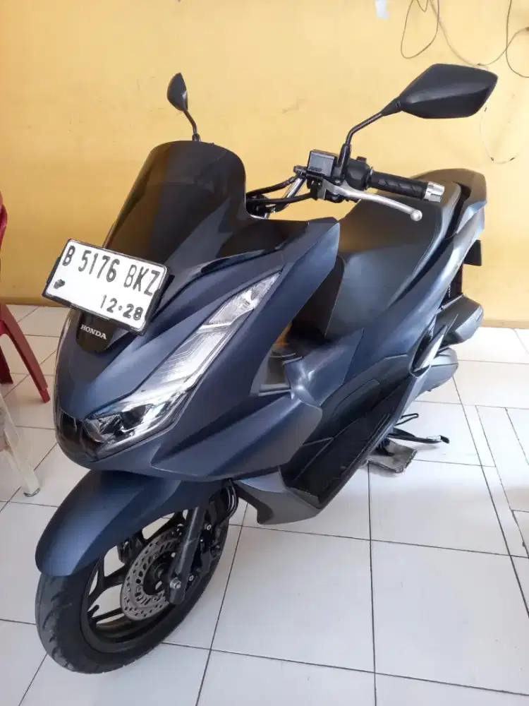 Pcx 2023 biru dof
