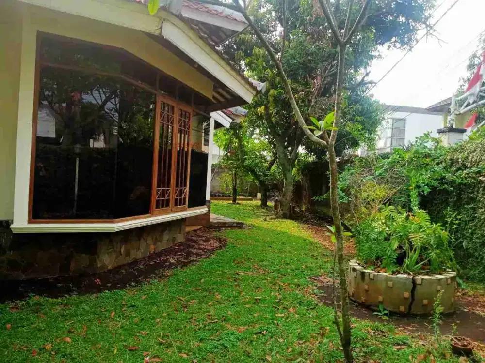 Rumah Siap Huni 2 Lantai di Main road Arcamanik Cocok Untuk Huni dan Kantor