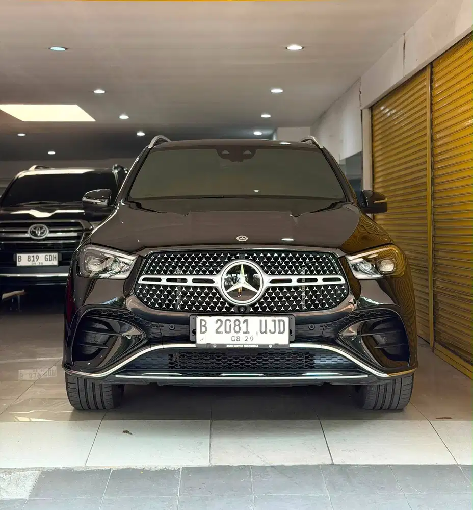 Mercedes GLE 450 AMG 2024 HItam E300 AMG 2025 Puth E300 2023 C300 2023