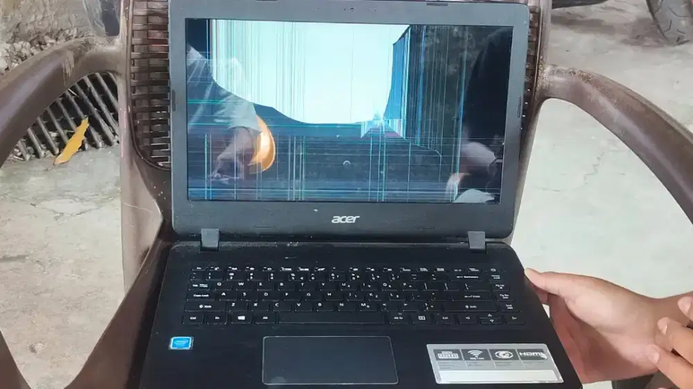 laptop Acer bekas