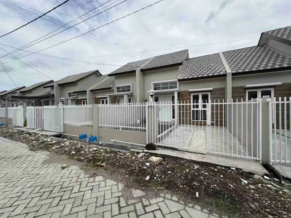 Rumah Dijual Tanpa DP Dekat Kampus UINSA Gunung Anyar Surabaya Di Alana Regency Cemandi