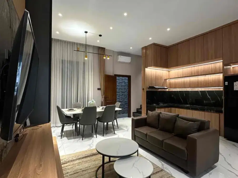Full Furnished Cemara Row Komplek Super Luas