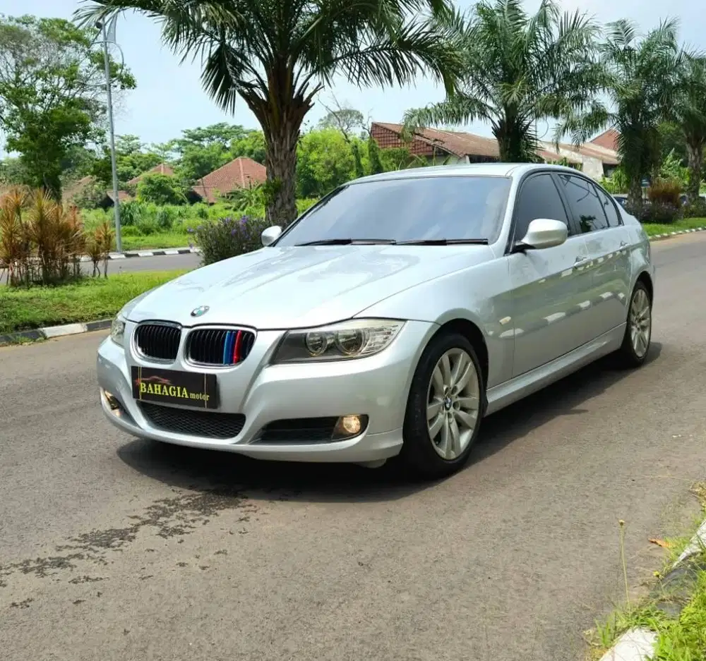 BMW 320i LCI MATIC 2010