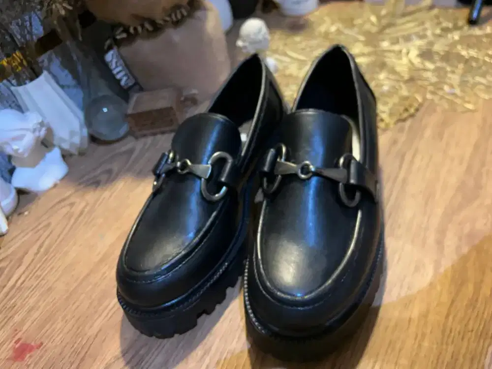 Sepatu  Club Culture uk.39
