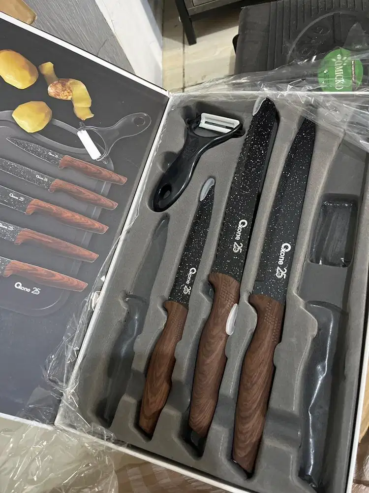 Pisau, belum dipakai sama sekali