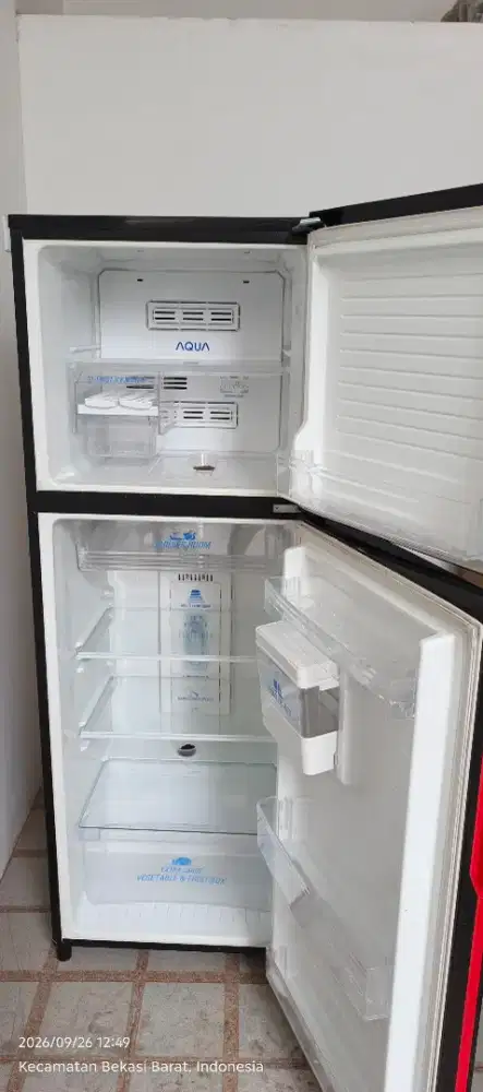 Jual kulkas Aqua AQR D270