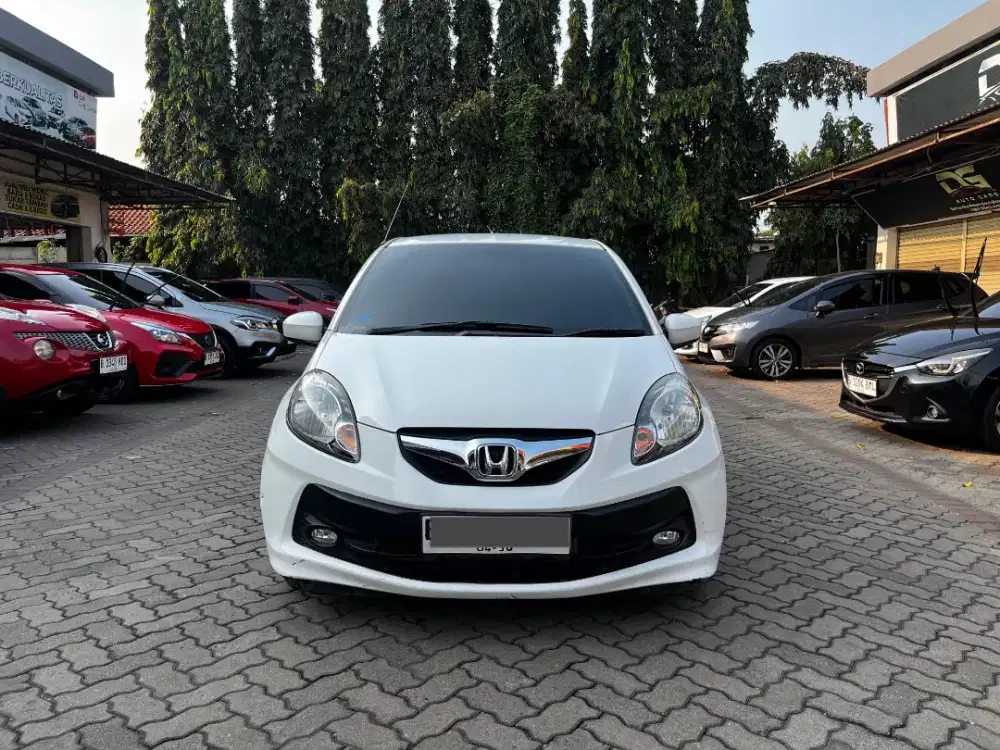 HONDA BRIO E AT 2015 LOW KM 80RB ANTIK WHITE EDITION RARE ITEM