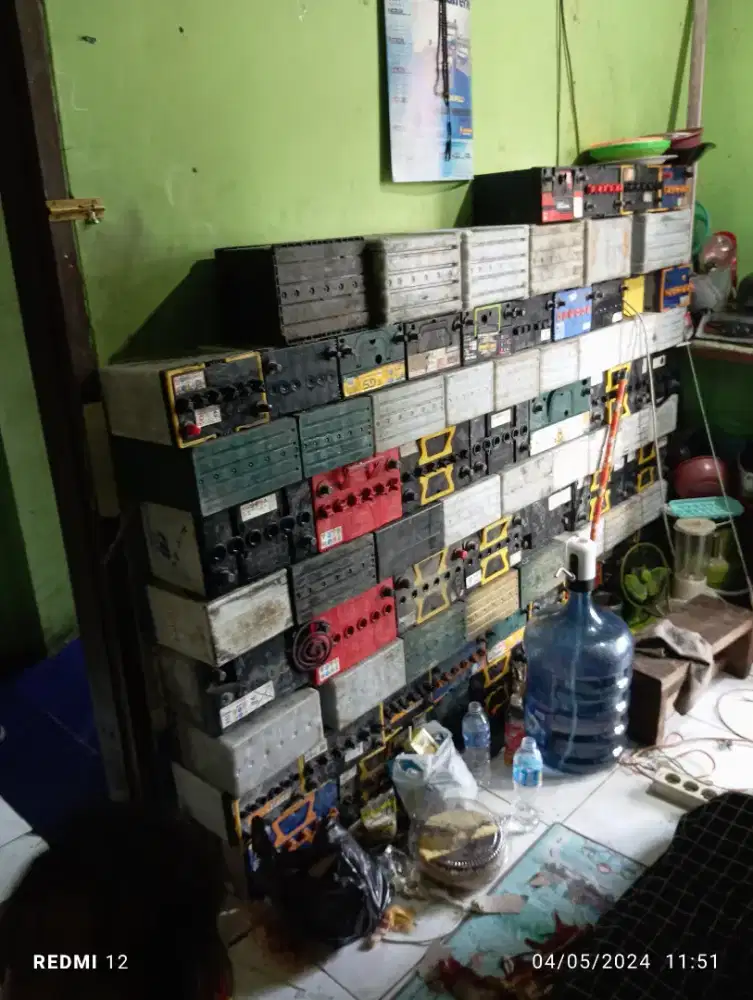 terima aki bekas yg sudah tidak terpakai