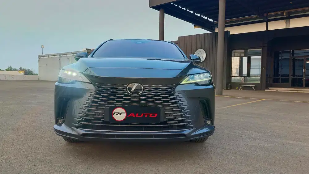 LEXUS RX350 hybrid tahun 2023