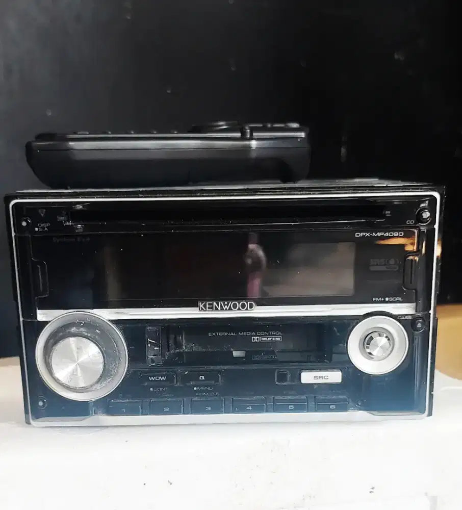 FS : Head Unit KENWOOD seri : DPX - MP4090