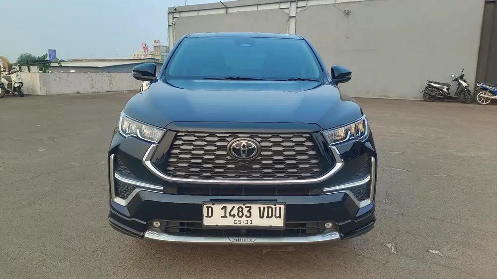 Toyota innova zenix Q hev modelista tahun 2026