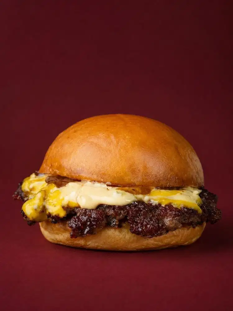 Dicari pekerja masak burger harian