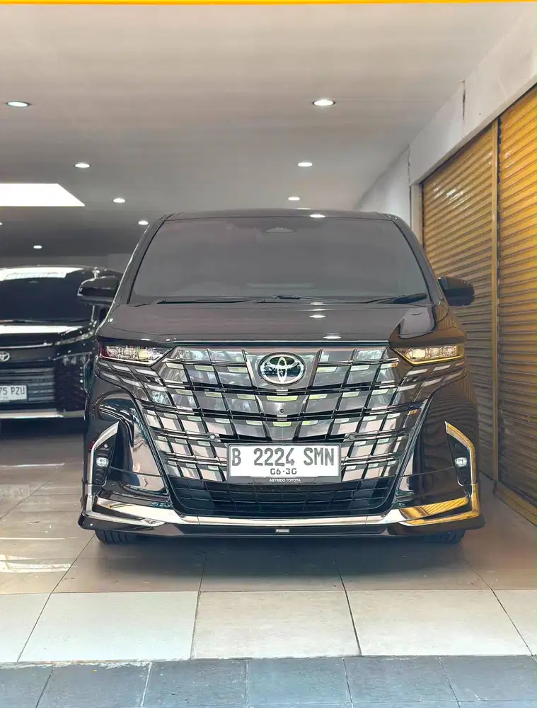 Kilometer 7rb Toyota Alphard Hybrid Modelista 2024 Hitam Alphard 2022