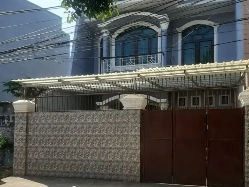 Dijual Rumah Makassar sekitar Jalan Sultan Hasanuddin, Jl Muchtar Lutfi, Jl Lamaddukelleng