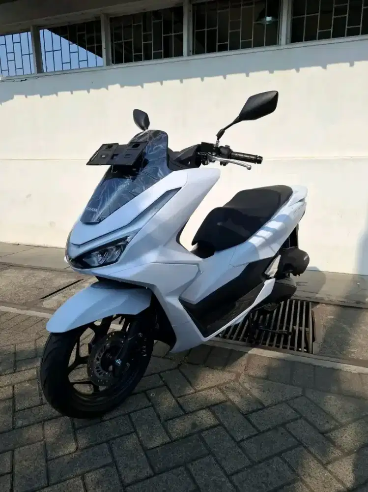 HONDA PCX 160 CBS WHITE