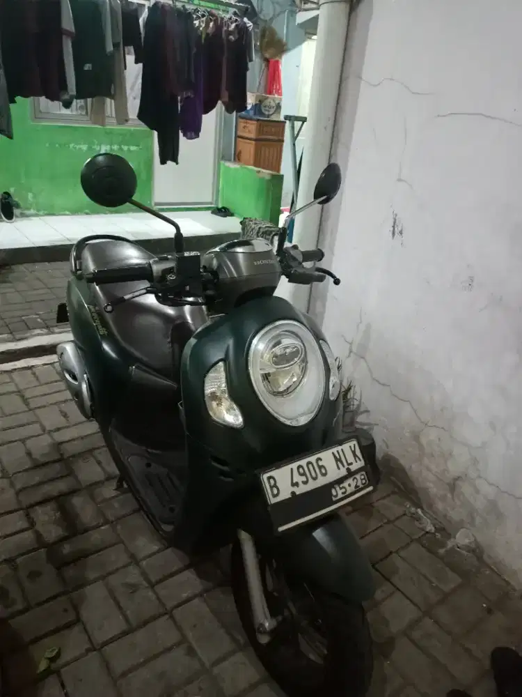 SCOOPY PRESTIGE 2023