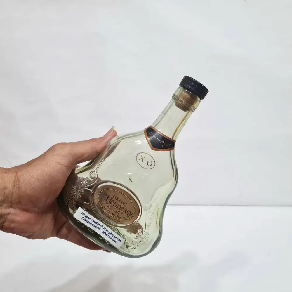 Botol Kosong Henesi 350ml Koleksi Botol Hiasan Kamar Tanpa Box