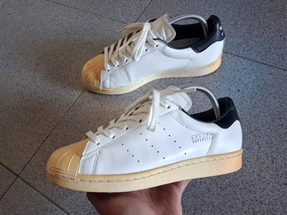 Adidas Superstar Pure London Original
Size 39 (ada converse nike vans)